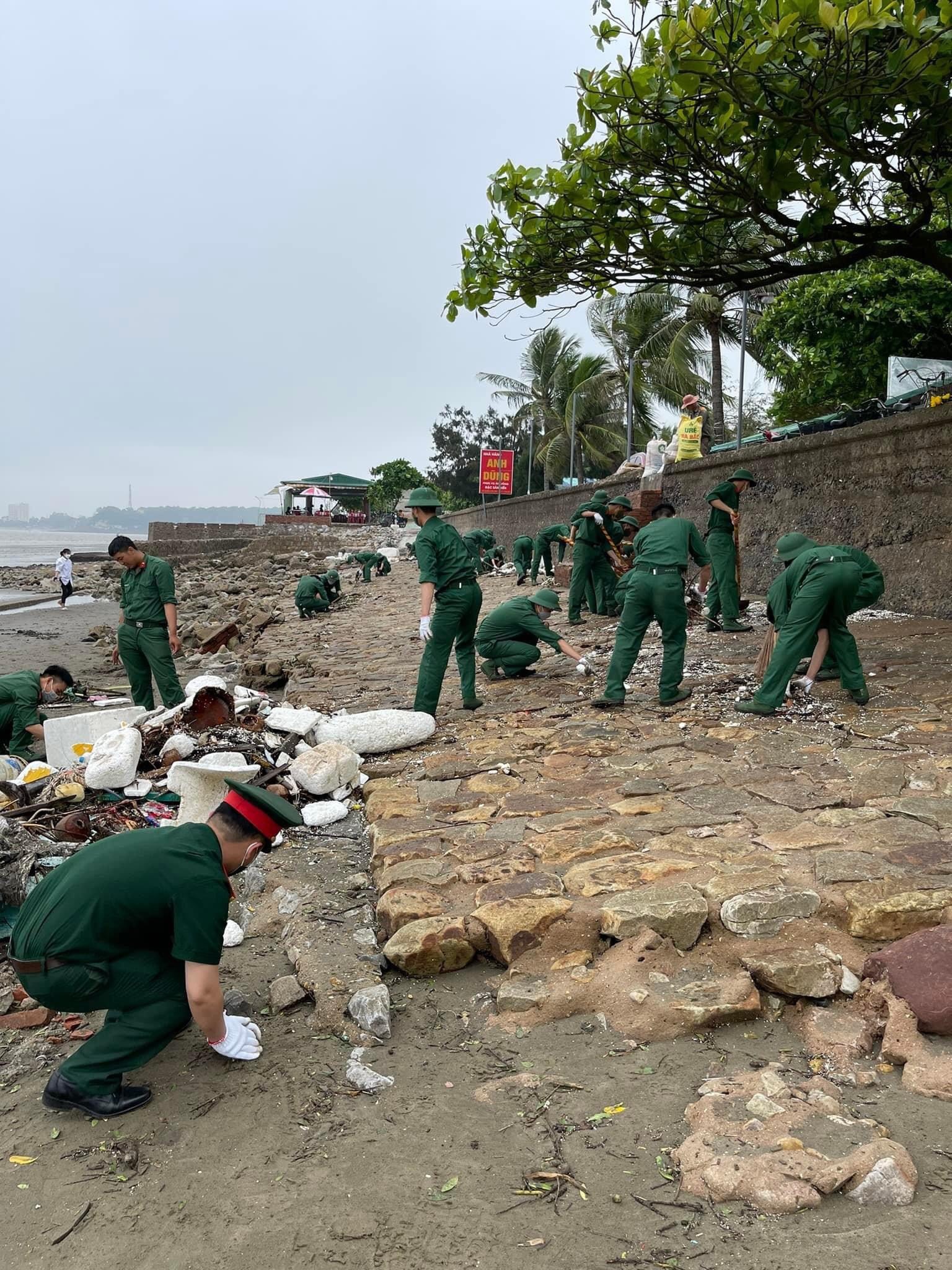 “Ngày Chủ nhật xanh”: Thông điệp ý nghĩa bảo vệ môi trường của thanh niên Đoàn cơ sở Trung đoàn 50
