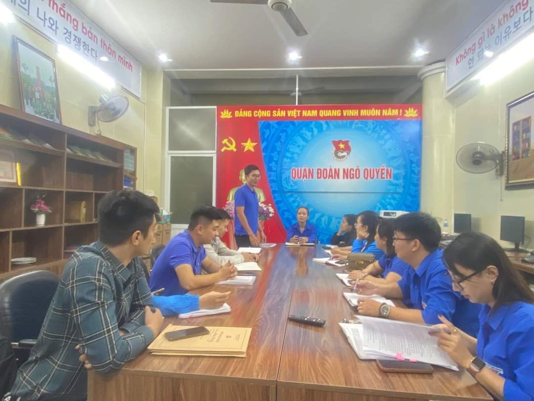 Nhằm nâng cao chất lượng hoạt động của tổ chức Đoàn trên địa bàn dân cư, Đoàn thanh niên thành phố chỉ đạo thực hiện việc sắp xếp các chi đoàn thôn, tổ dân phố