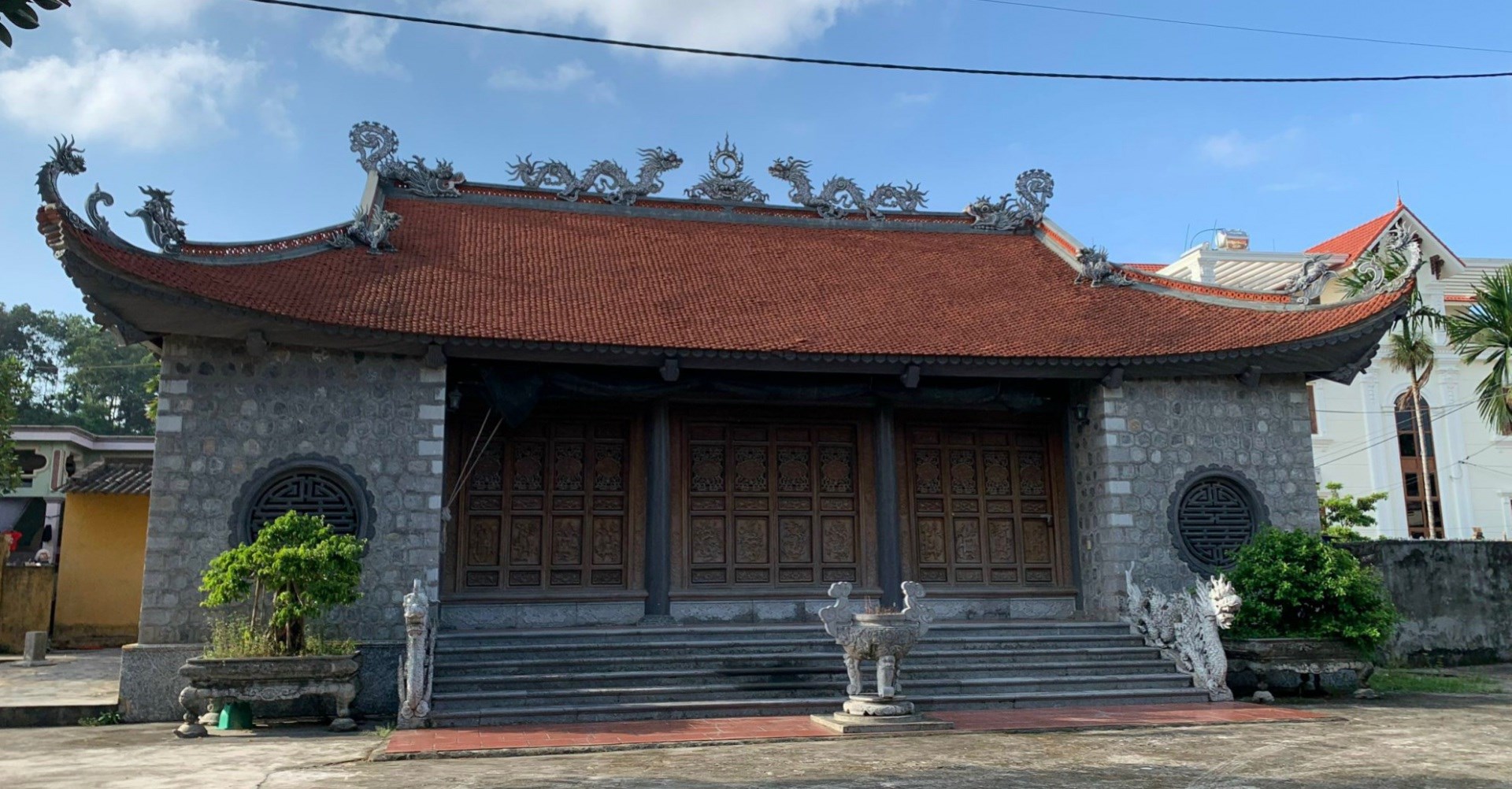 Đình Doãn Lại, xã Lại Xuân, huyện Thủy Nguyên