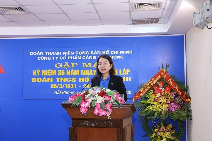 Đoàn Thanh niên Công ty cổ phần Cảng Hải Phòng: Tổ chức Gặp mặt các thế hệ cán bộ Đoàn nhân dịp kỷ niệm 85 năm Ngày thành lập Đoàn TNCS Hồ Chí Minh