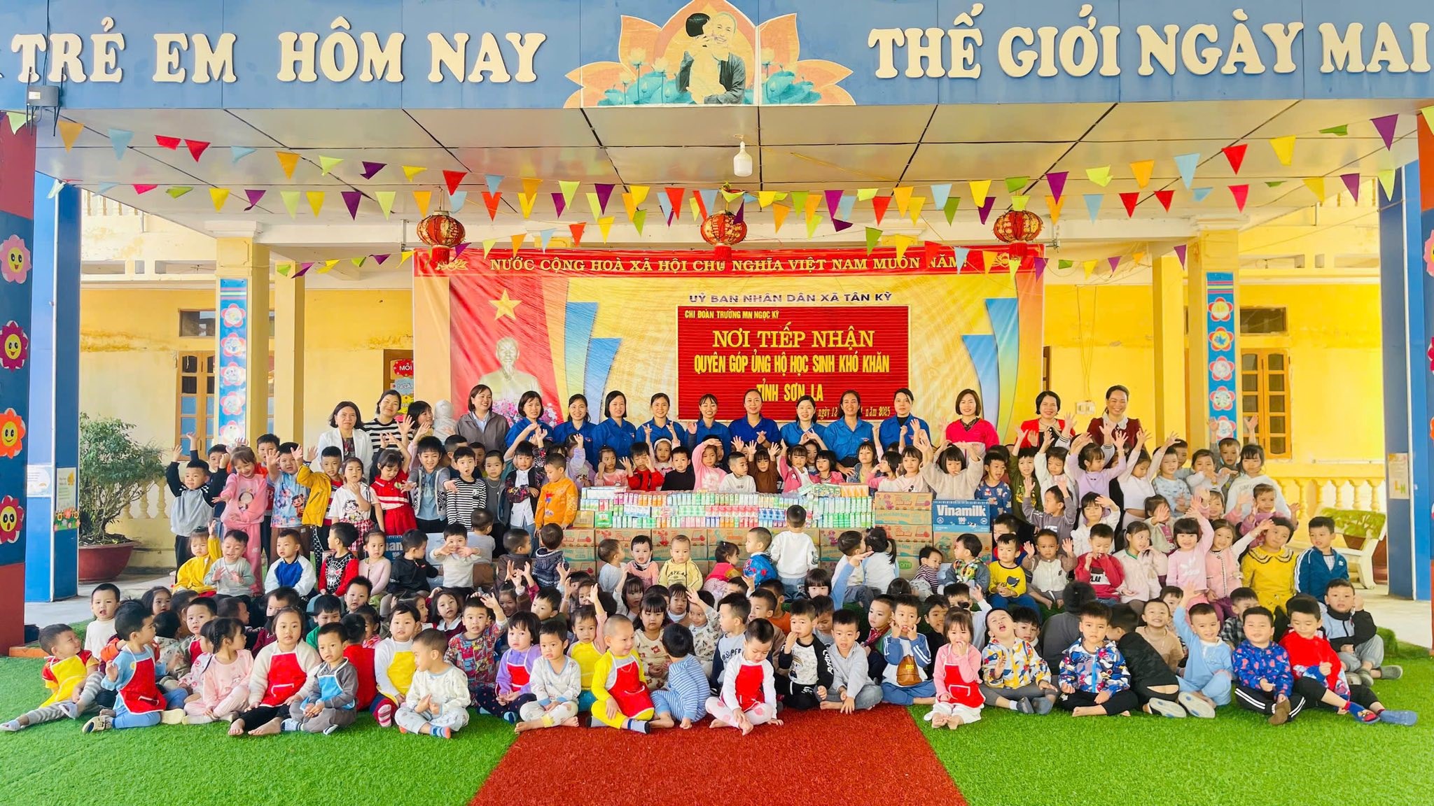 Chi đoàn Trường mầm non Ngọc Kỳ hưởng ứng chương trình  “Đông Ấm Vùng Cao” quyên góp, ủng hộ học sinh khó khăn tại tỉnh Sơn La.