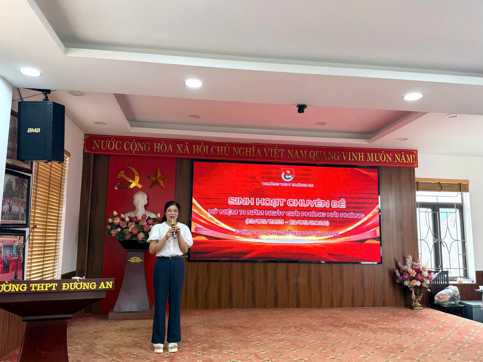 ĐƯỜNG AN: ĐOÀN TRƯỜNG THPT ĐƯỜNG AN TỔ CHỨC BUỔI SINH HOẠT CHUYÊN ĐỀ KỶ NIỆM 71 NĂM NGÀY GIẢI PHÓNG HẢI PHÒNG (13/5/1955 – 13/5/2026).