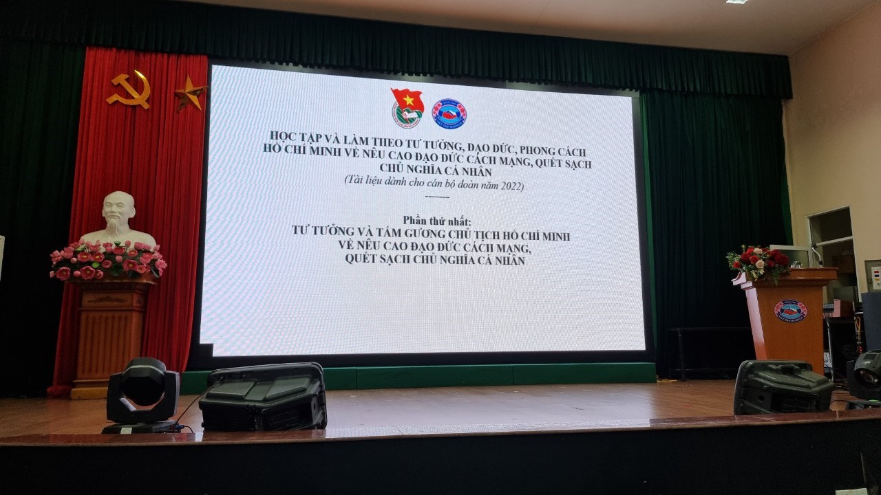 Đoàn Thanh niên Bệnh viện Hữu nghị Việt Tiệp tổ chức buổi sinh hoạt "Học tập và làm theo tư tưởng phong cách, đạo đức Hồ Chí Minh"