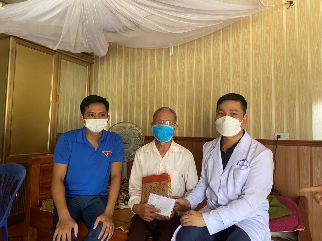 Ths.Bs. Nguyễn Văn Đại – tấm gương sáng của  Đoàn thanh niên trong đại dịch Covid-19