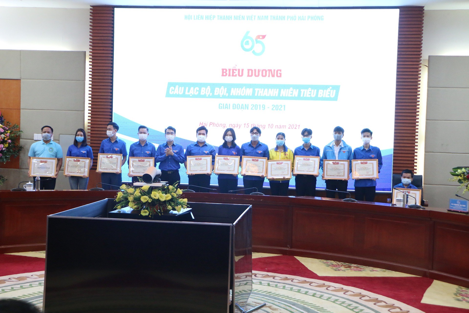 Giao lưu và biểu dương các CLB, đội, nhóm tình nguyện trên địa bàn thành phố