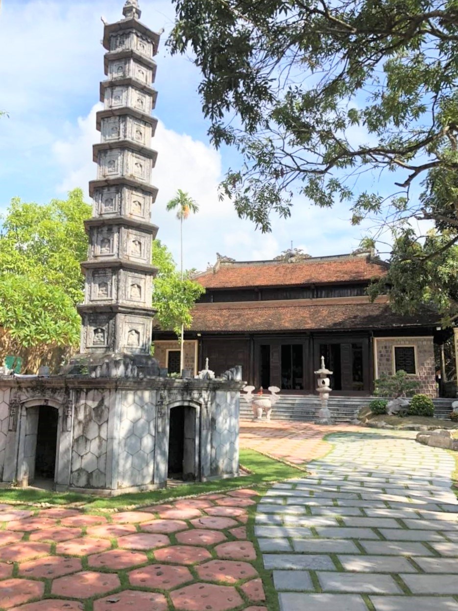 DI TÍCH LỊCH SỬ CHÙA LÂM ĐỘNG, HUYỆN THỦY NGUYÊN