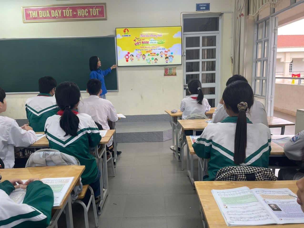 ĐƯỜNG AN: TỔ CHỨC CHƯƠNG TRÌNH TƯ VẤN HƯỚNG NGHIỆP VÀ TRẢI NGHIỆM NGHỀ NGHIỆP CHO ĐỘI VIÊN LỚN