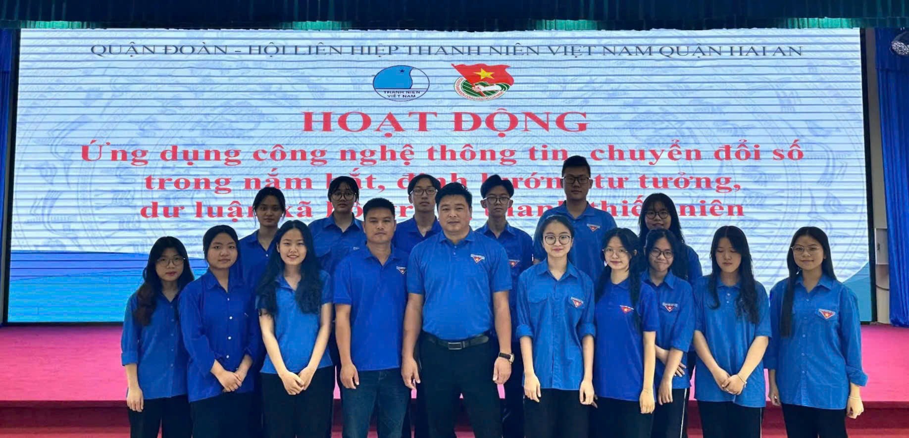 Quận đoàn - Ủy Ban Hội LHTN Việt Nam quận Tổ chức HN ứng dụng công nghệ thông tin, chuyển đổi số trong nắm bắt, định hướng tư tưởng, dư luận xã hội trong thanh thiếu niên