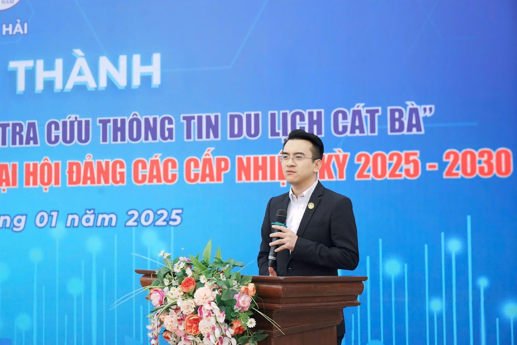 LỄ KHÁNH THÀNH CÔNG TRÌNH THANH NIÊN BẢN ĐỒ “SỐ HÓA THÔNG TIN TRA CỨU DU LỊCH CÁT BÀ”; PHÁT ĐỘNG ĐỢT THI ĐUA CAO ĐIỂM CHÀO MỪNG ĐẠI HỘI ĐẢNG CÁC CẤP, NHIỆM KỲ 2025 - 2030
