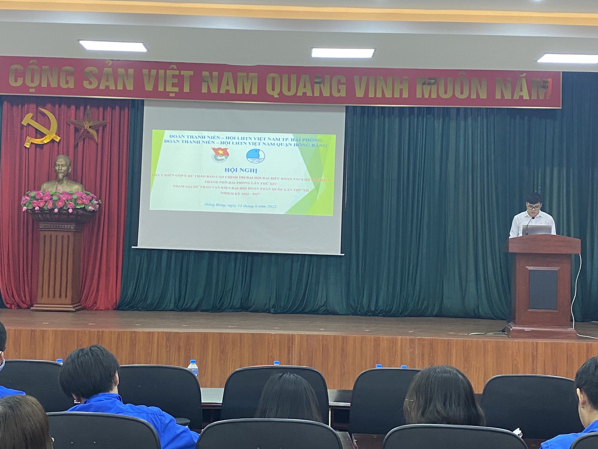 Hội nghị lấy ý kiến góp ý dự thảo Báo cáo chính trị Đại hội Đại biểu Đoàn TNCS Hồ Chí Minh thành phố Hải Phòng lần thứ XIV; tham gia dự thảo Văn kiện Đại hội Đoàn Toàn quốc lần thứ XII, nhiệm kỳ 2022 - 2027.