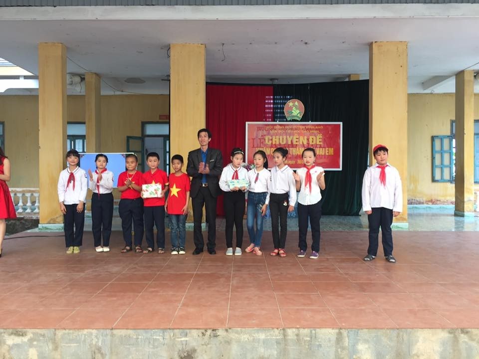 chuyên đề: "Khăn Quàng Thắm Mãi Vai Em" Tiểu học Cao Minh