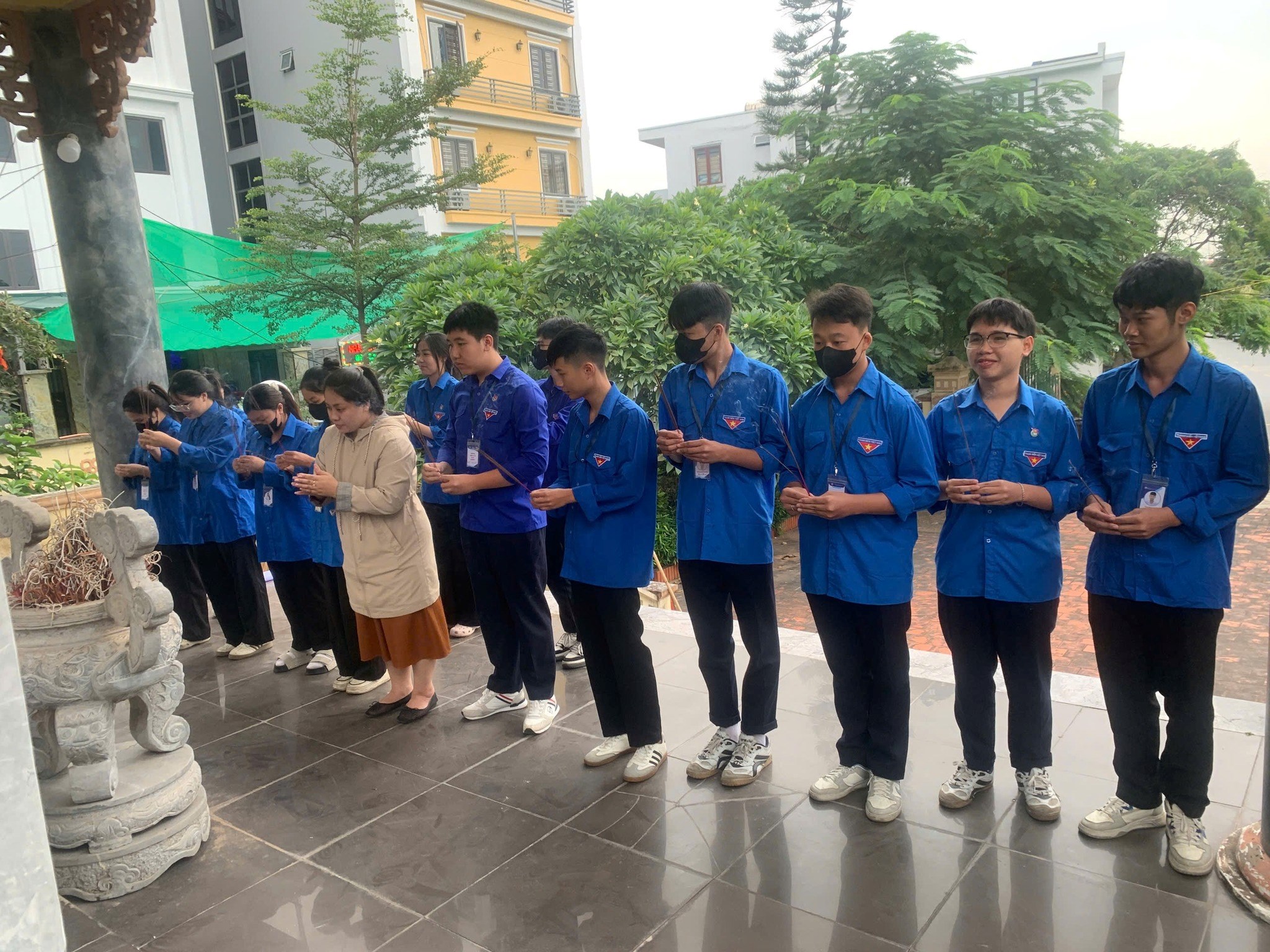 TUỔI TRẺ PHƯỜNG THỦY NGUYÊN RA QUÂN NGÀY CHỦ NHẬT XANH