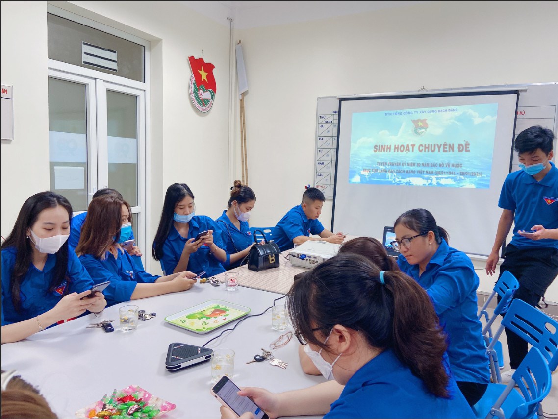 TUYỀN TRUYỀN KỶ NIỆM 80 NĂM NGÀY BÁC HỒ VỀ NƯỚC TRỰC TIẾP LÃNH ĐẠO CÁCH MẠNG VIỆT NAM