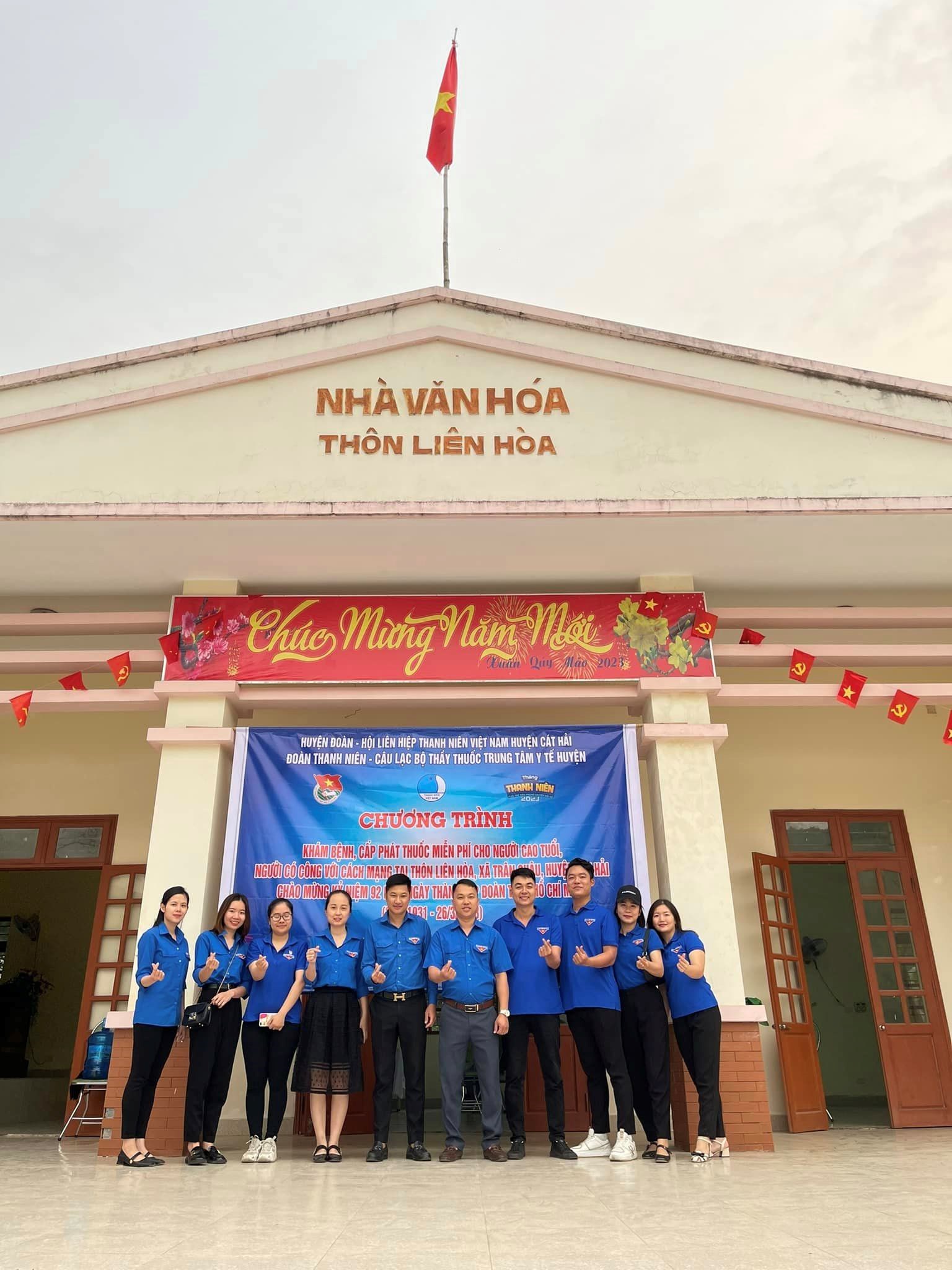 CHƯƠNG TRÌNH KHÁM BỆNH, CẤP PHÁT THUỐC MIỄN PHÍ CHO NGƯỜI CAO TUỔI, NGƯỜI CÓ CÔNG VỚI CÁCH MẠNG TẠI THÔN LIÊN HÒA, XÃ TRÂN CHÂU – THÁNG THANH NIÊN NĂM 2023