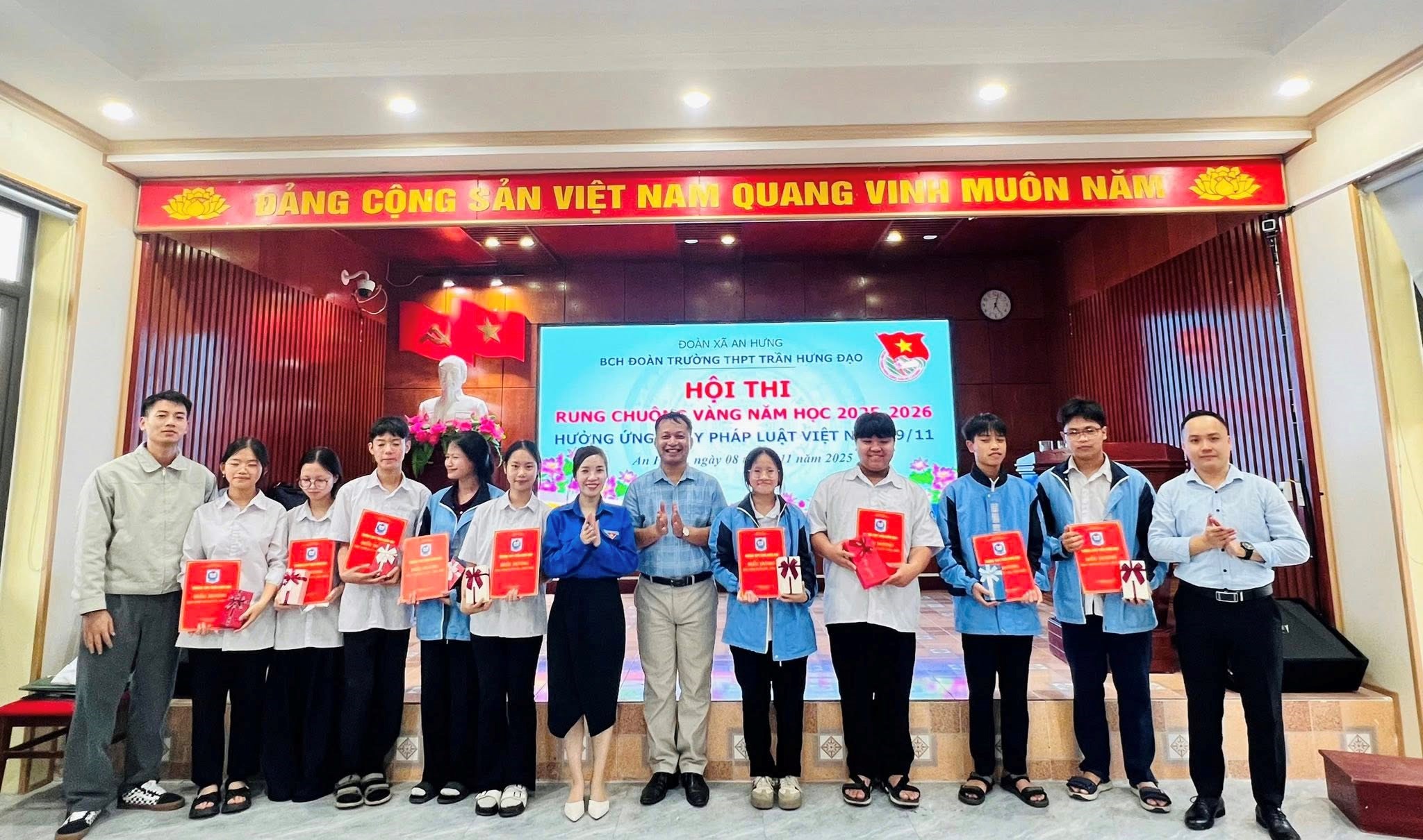 TUỔI TRẺ XÃ AN HƯNG HƯỞNG ỨNG NGÀY PHÁP LUẬT VIỆT NAM (09/11)