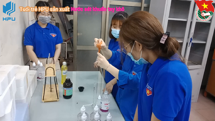 Đoàn trường Đại học Quản lý và Công nghệ Hải Phòng hỗ trợ hiện thực hóa ý tưởng của đoàn viên thanh niên