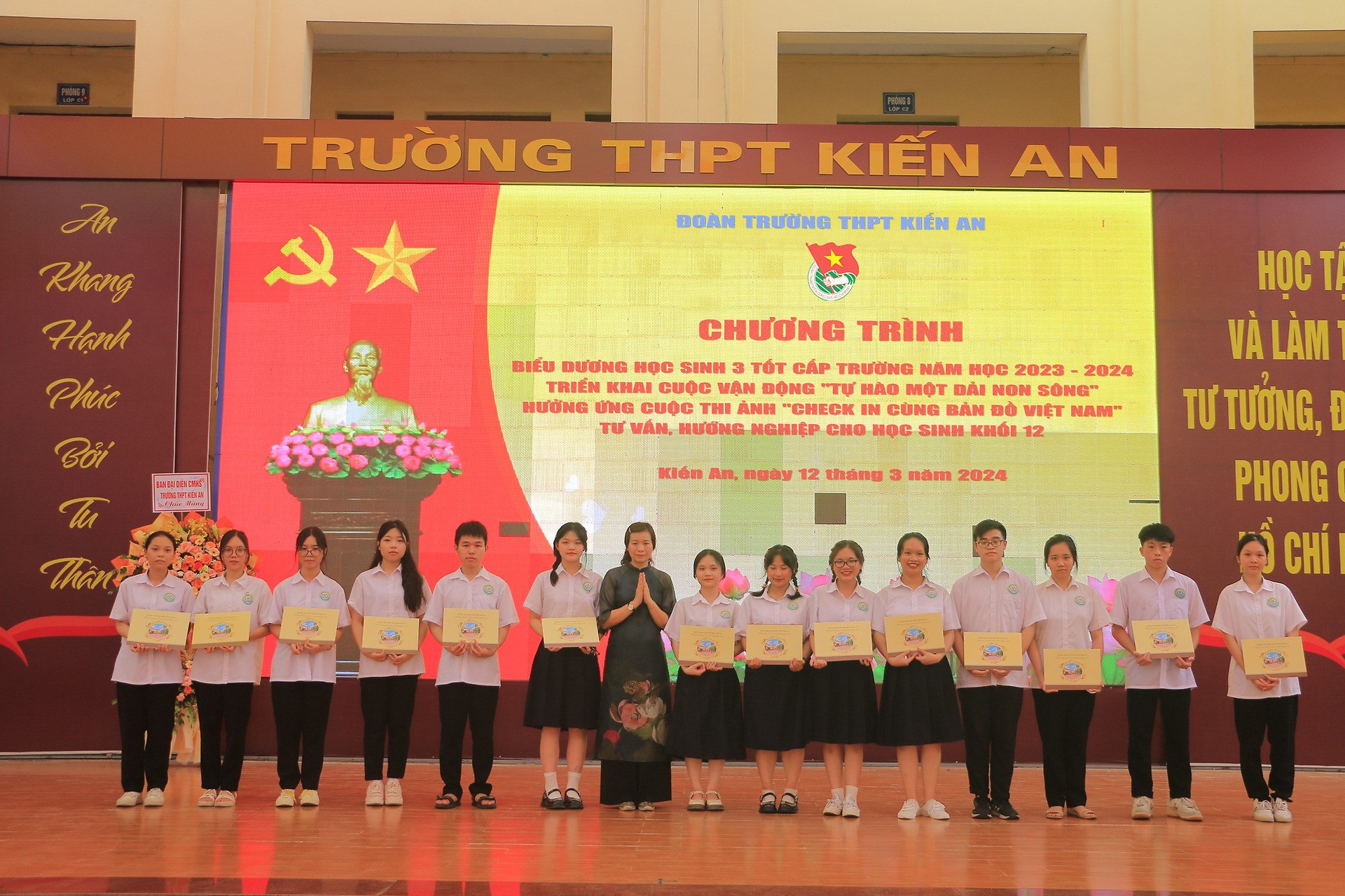 THPT Kiến An: Biểu dương học sinh 3 Tốt cấp Trường, Triển khai cuộc vận động "Tự hào một dải non sông"; Tư vấn, hướng nghiệp