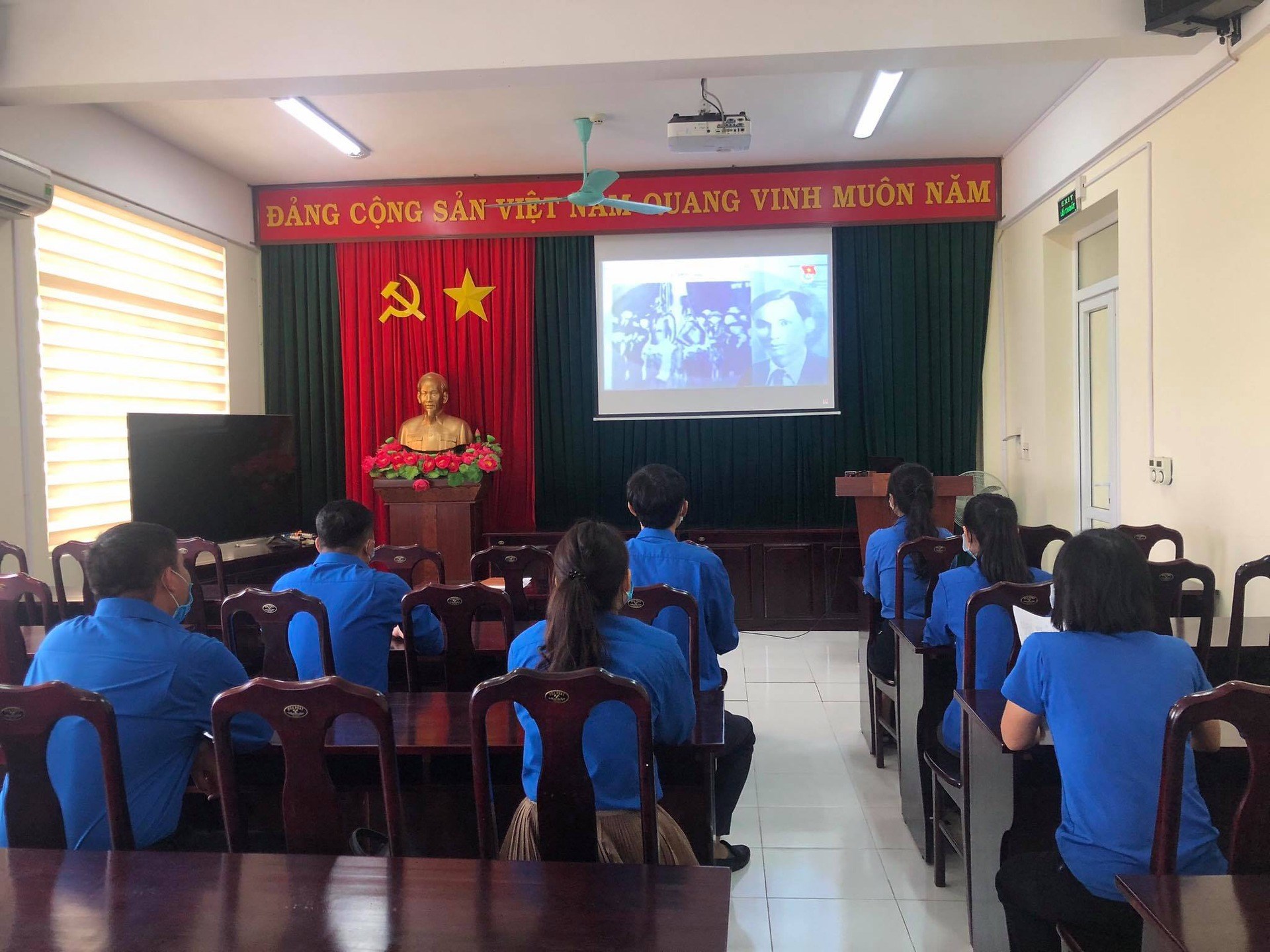 KỶ NIỆM 80 NĂM NGÀY BÁC HỒ VỀ NƯỚC TRỰC TIẾP LÃNH ĐẠO CÁCH MẠNG VIỆT NAM (28/1/1941 - 28/1/2021)