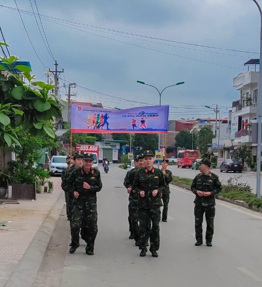 Đoàn thanh niên triển khai phong trào 10000 bước chân mỗi ngày