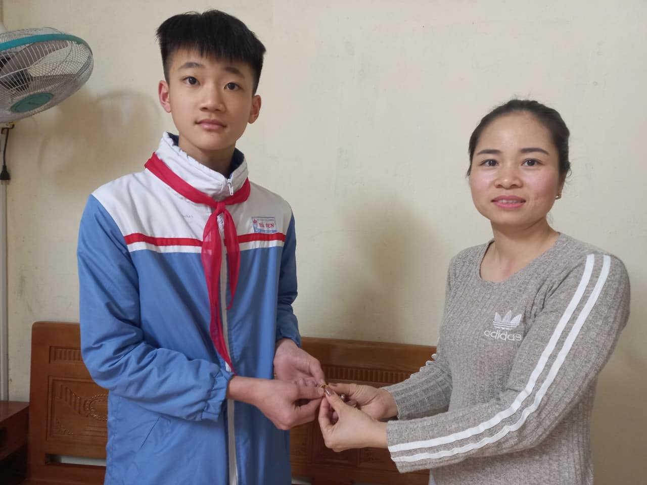 GƯƠNG ĐỘI VIÊN LÀM THEO LỜI BÁC - TUYÊN DƯƠNG PHONG TRÀO "NGHÌN VIỆC TỐT"