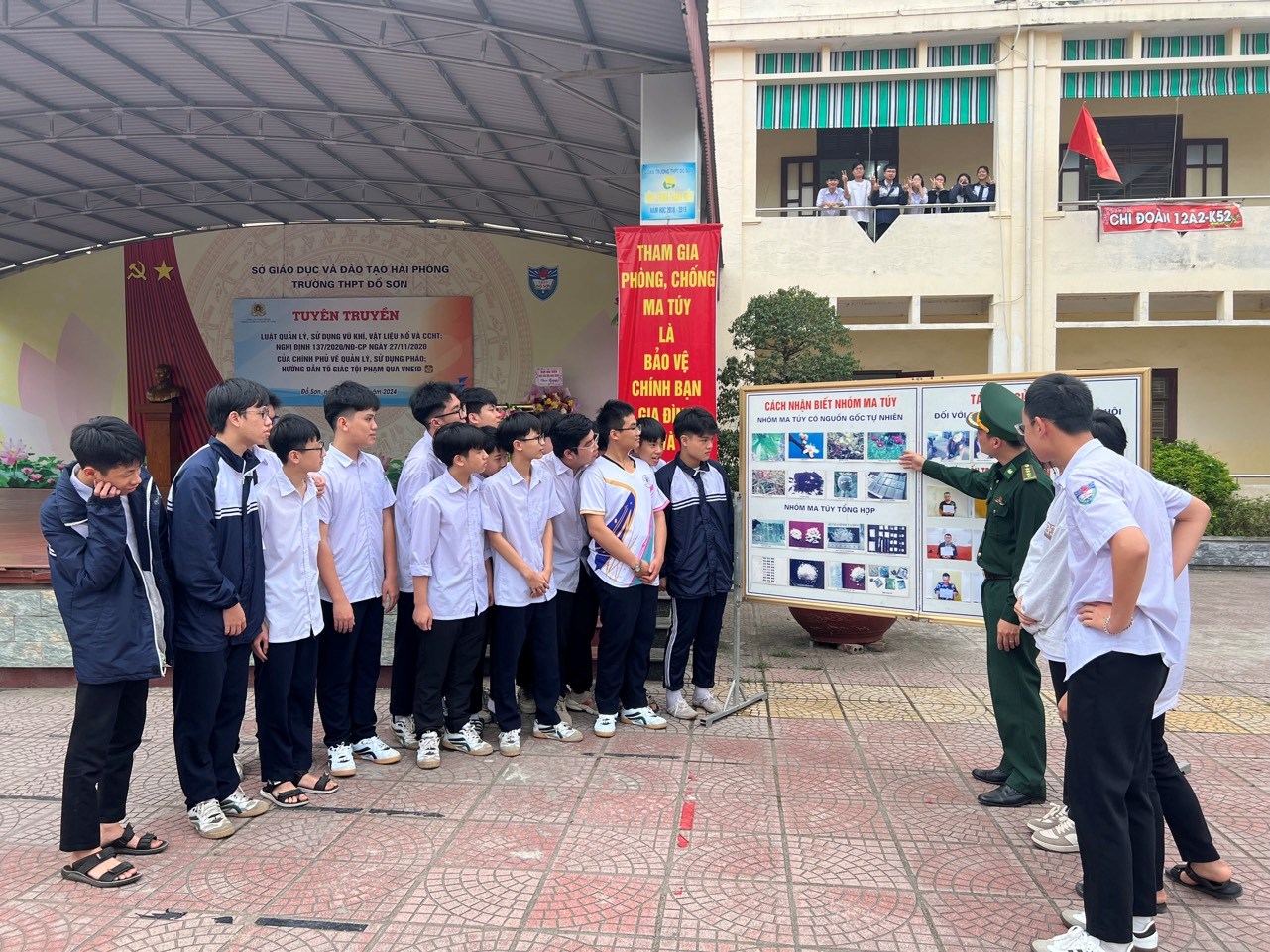 Quận Đoàn Đồ Sơn: Tổ chức Tuyên truyền, phòng chống ma túy cho đoàn viên thanh niên trường THPT Đồ Sơn