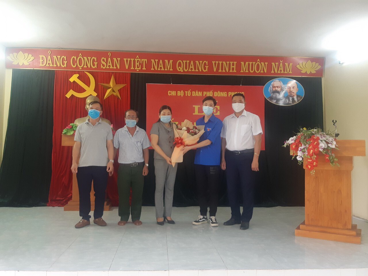 Quận đoàn Đồ Sơn: Chỉ đạo các cơ sở Đoàn tổ chức trao danh sách đoàn viên ưu tú cho cấp ủy Đảng nhân dịp kỷ niệm 90 năm Ngày thành lập Đoàn TNCS Hồ Chí Minh