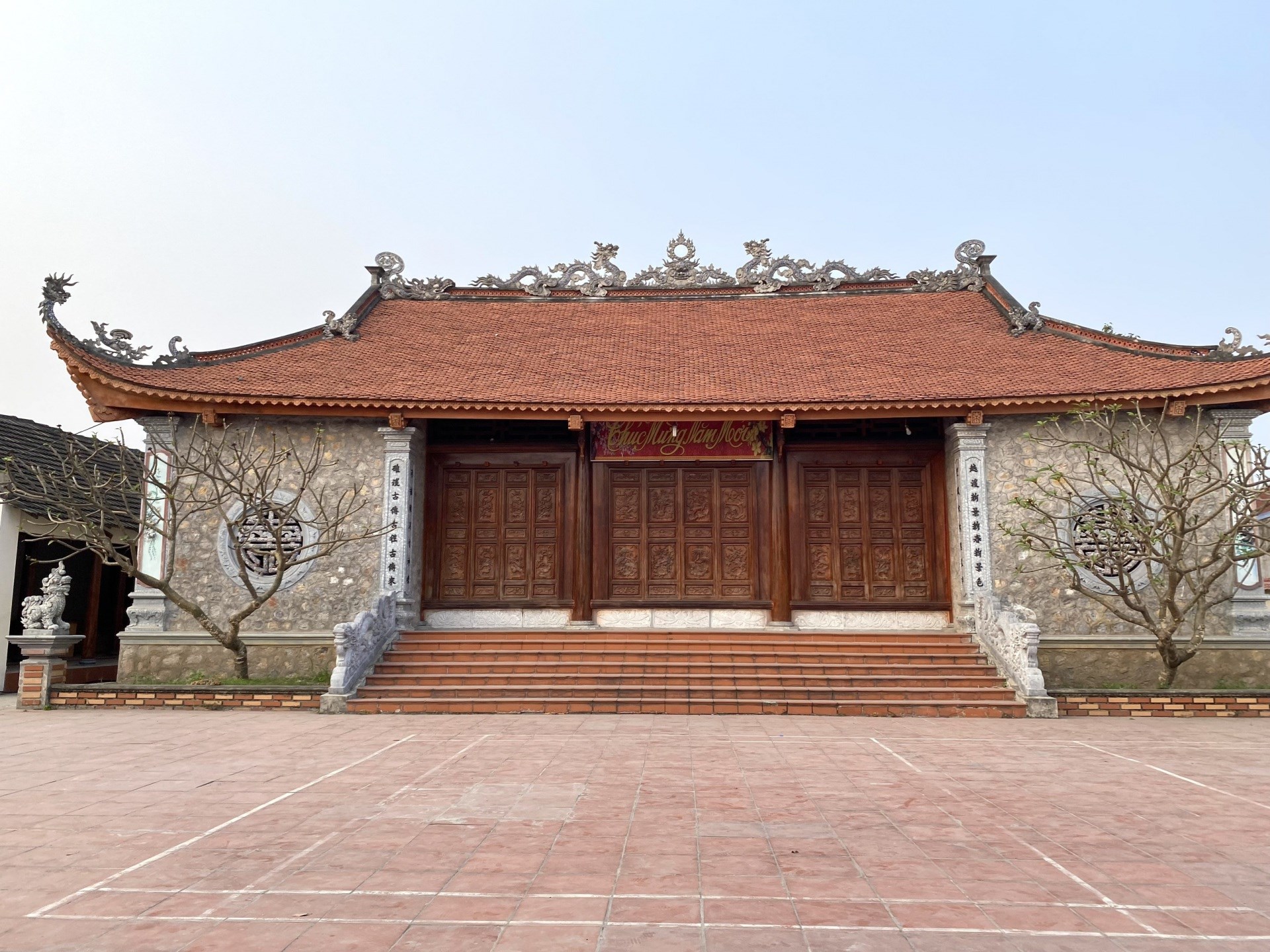 Đình Việt Khê, xã Phù Ninh, huyện Thủy Nguyên