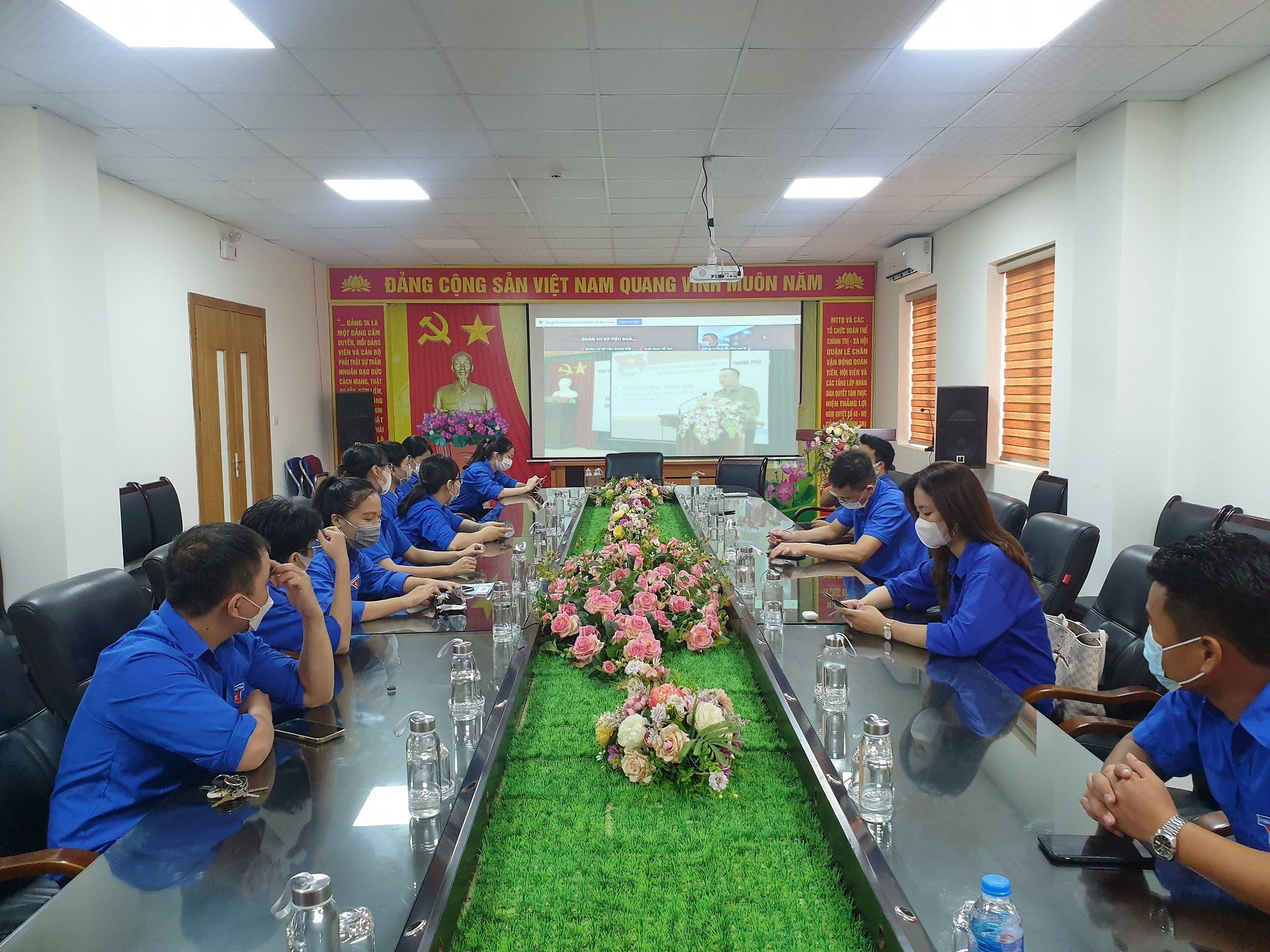 Hội nghị trực tuyến Hưởng ứng ngày Pháp luật Việt Nam (09/11) tuyên truyền Luật phòng chống Ma túy và Luật Thanh niên sửa đổi năm 2020