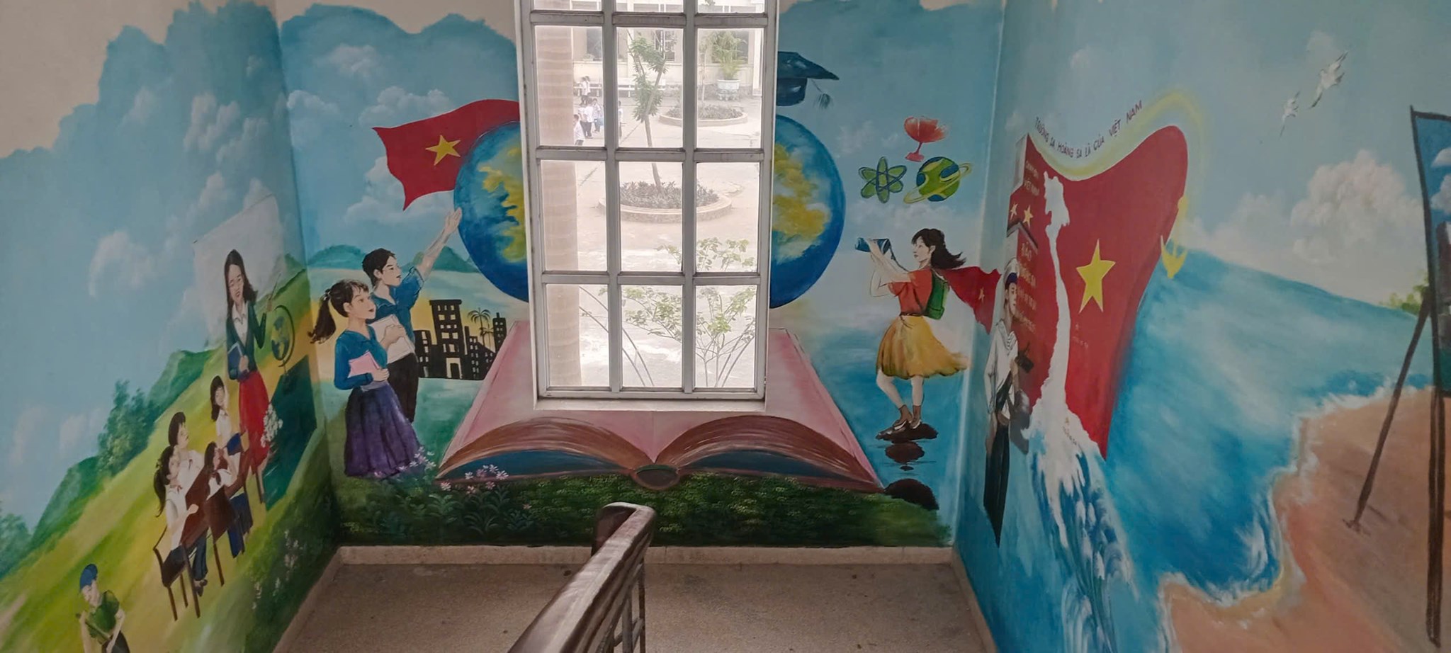 ĐƯỜNG AN: LIÊN ĐỘI THCS THÚC KHÁNG TRIỂN KHAI CÔNG TRÌNH MĂNG NON “VẼ TRANH TƯỜNG TRANG TRÍ TRƯỜNG HỌC”