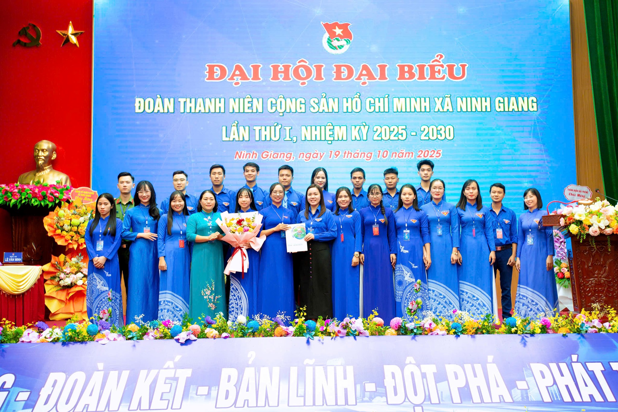 CHÀO MỪNG THÀNH CÔNG ĐẠI HỘI ĐẠI BIỂU ĐOÀN THANH NIÊN CỘNG SẢN HỒ CHÍ MINH XÃ NINH GIANG LẦN THỨ I, NHIỆM KỲ 2025 - 2030
