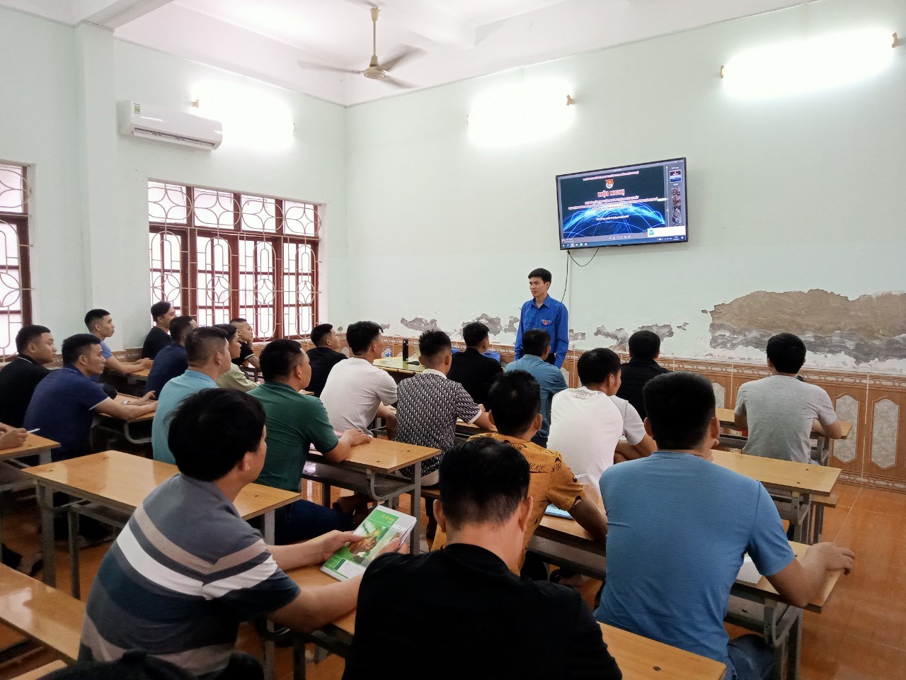 Đoàn TNCS Hồ Chí Minh trường Cao đẳng Bách Nghệ Hải Phòng tổ chức Hội nghị nghiên cứu, học tập, quán triệt Nghị quyết Đại hội Đoàn toàn quốc lần thứ XII, Nghị quyết Đại hội Đoàn thành phố lần thứ XIV, nhiệm kỳ 2022 - 2027