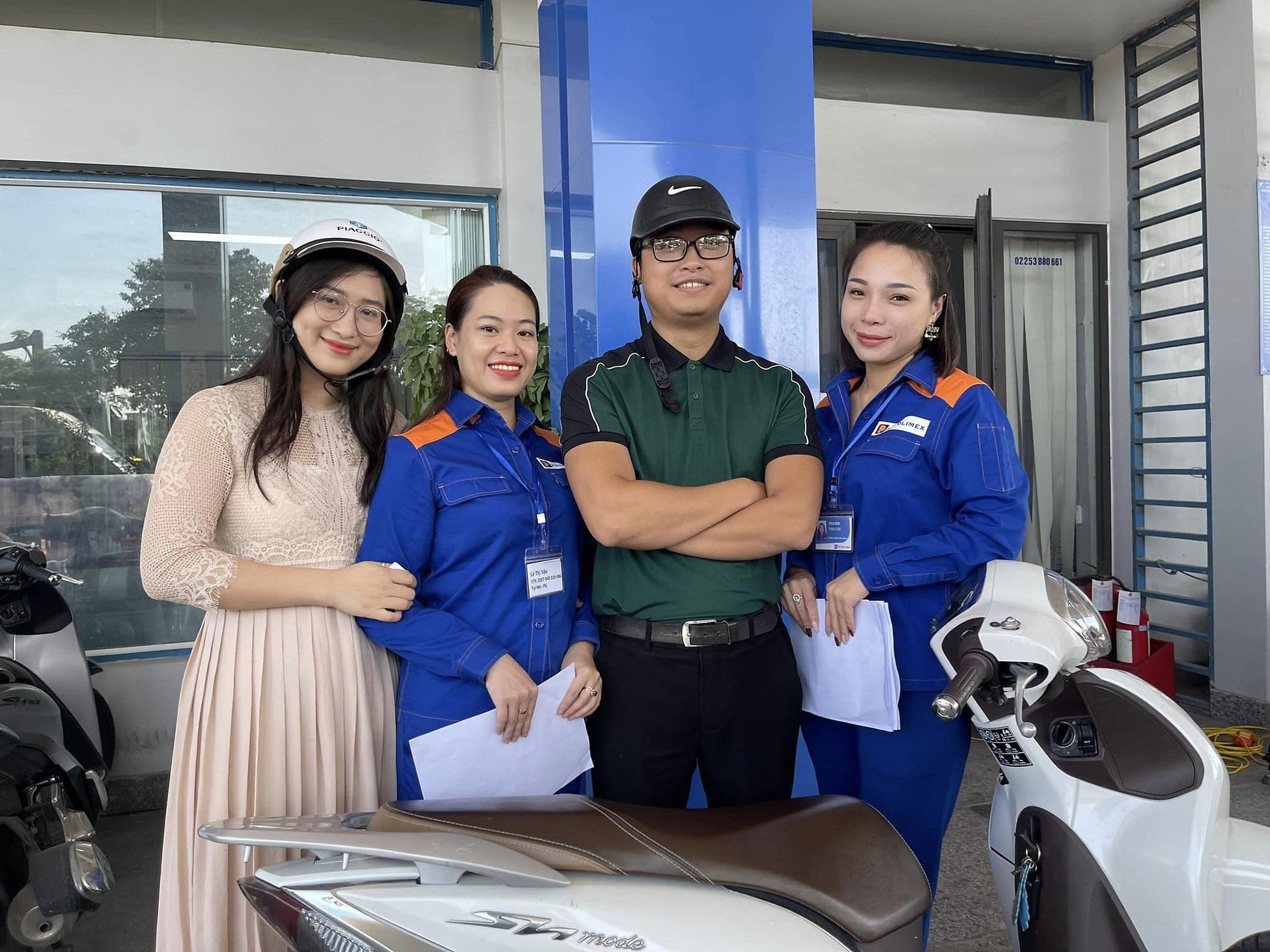 Công trình thanh niên "Video tuyên truyền về thanh toán không dùng tiền mặt kết hợp quy trình bán hàng 5 bước tại cửa hàng xăng dầu"