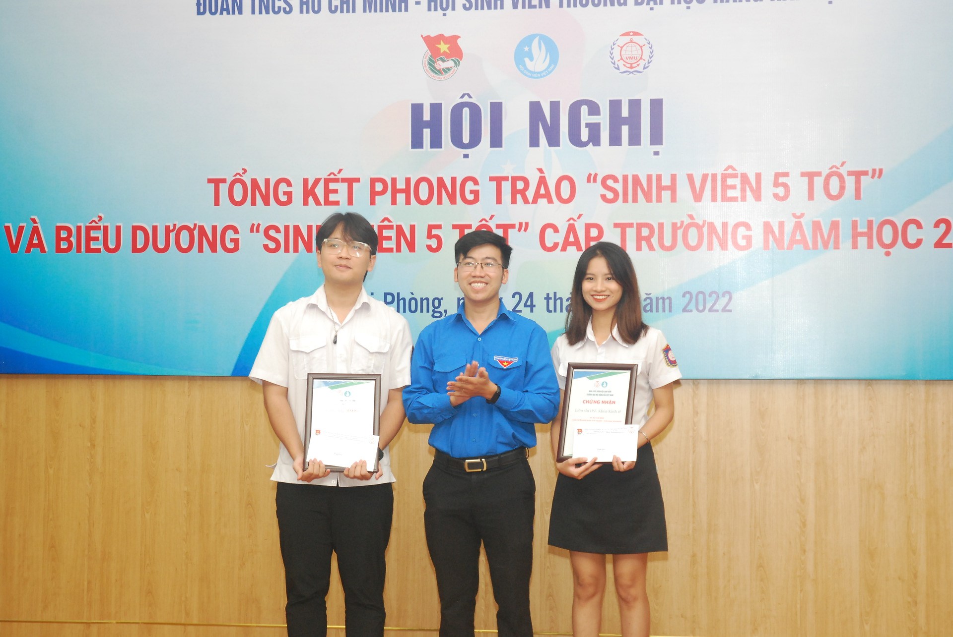 TỔNG KẾT CUỘC THI TIKTOK “VMU CHECK 2022” VÀ CUỘC THI ẢNH “KHOẢNH KHẮC TÌNH NGUYỆN VOLUNTEER MOMENT”.