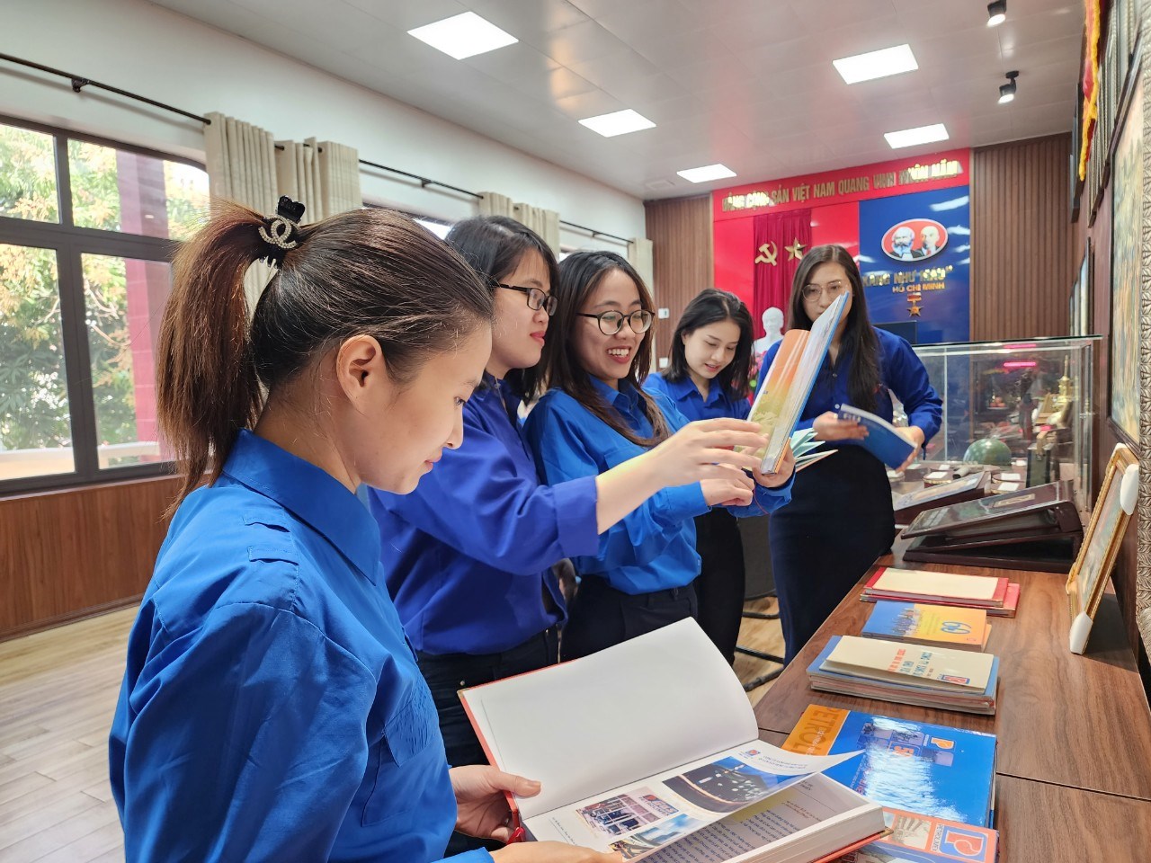 Đoàn thanh niên Công ty xăng dầu khu vực III tổ chức hội thảo nâng cao văn hóa đọc cho đoàn viên thanh niên
