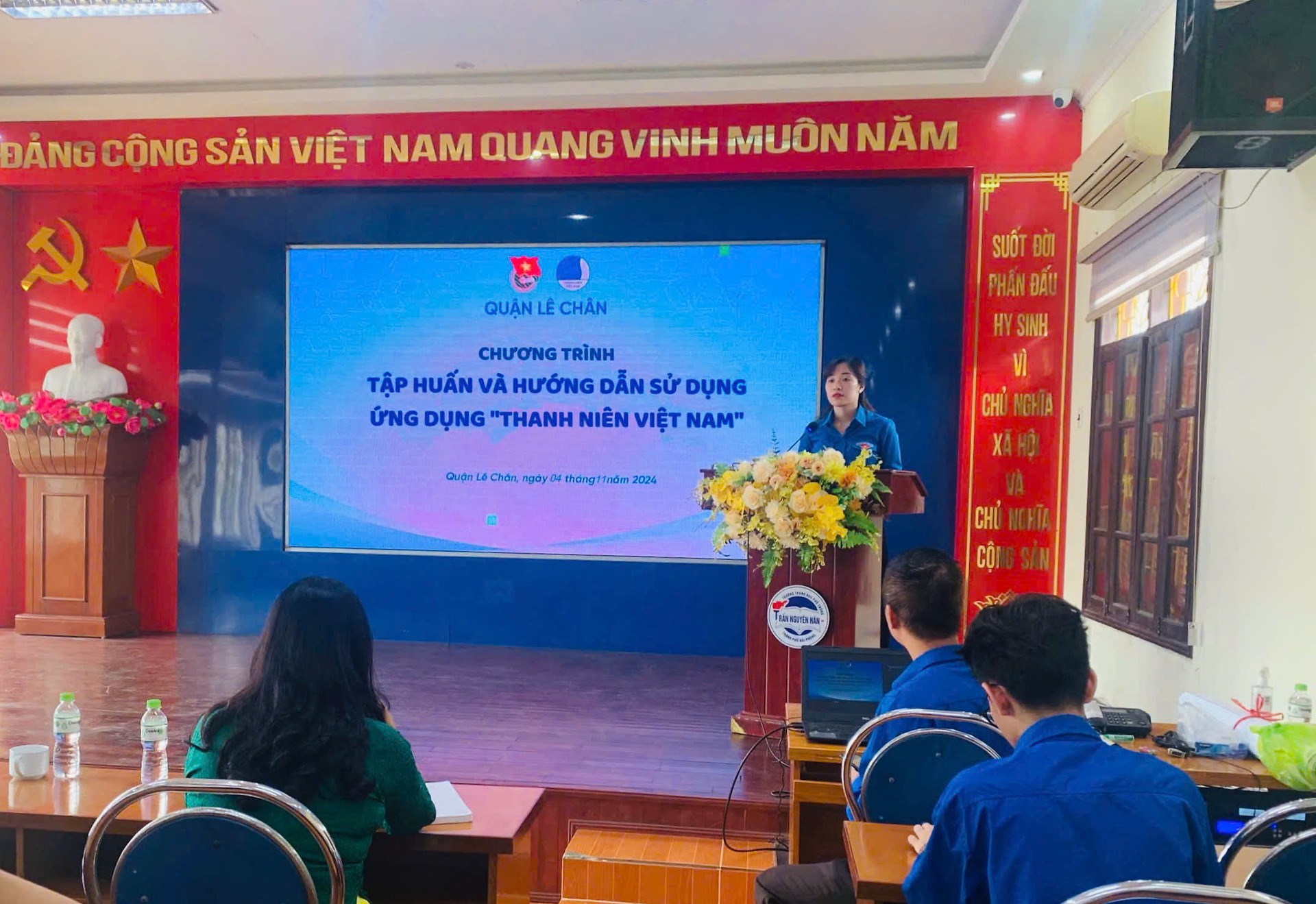 TẬP HUẤN VÀ HƯỚNG DẪN SỬ DỤNG ỨNG DỤNG "THANH NIÊN VIỆT NAM"