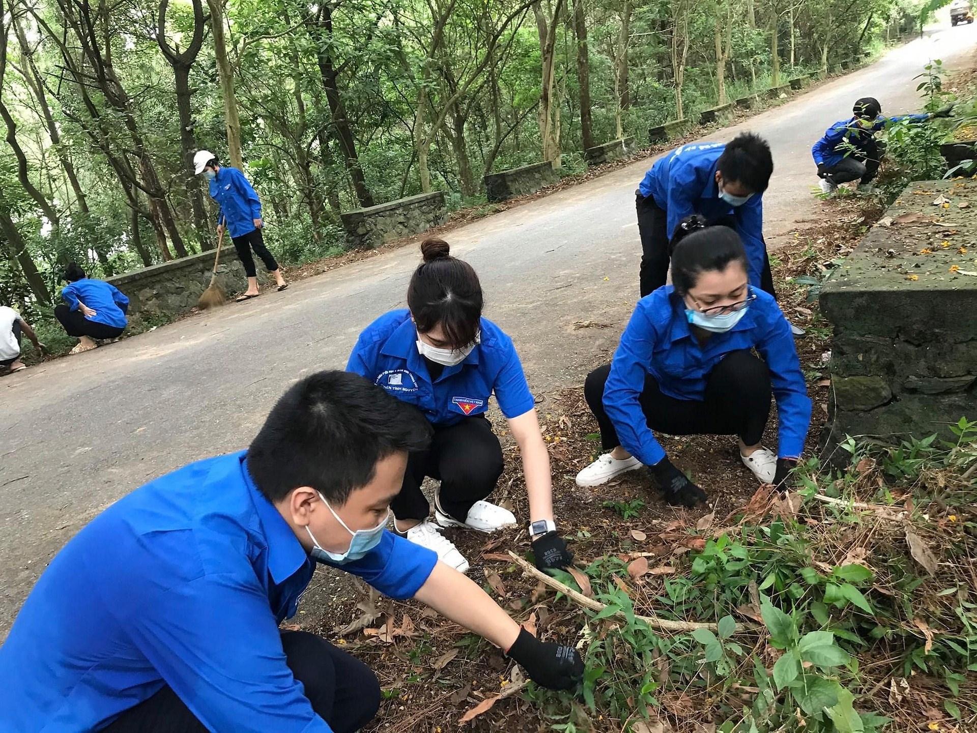 Đoàn viên, thanh niên đạt 05 ngày tình nguyện trong năm học