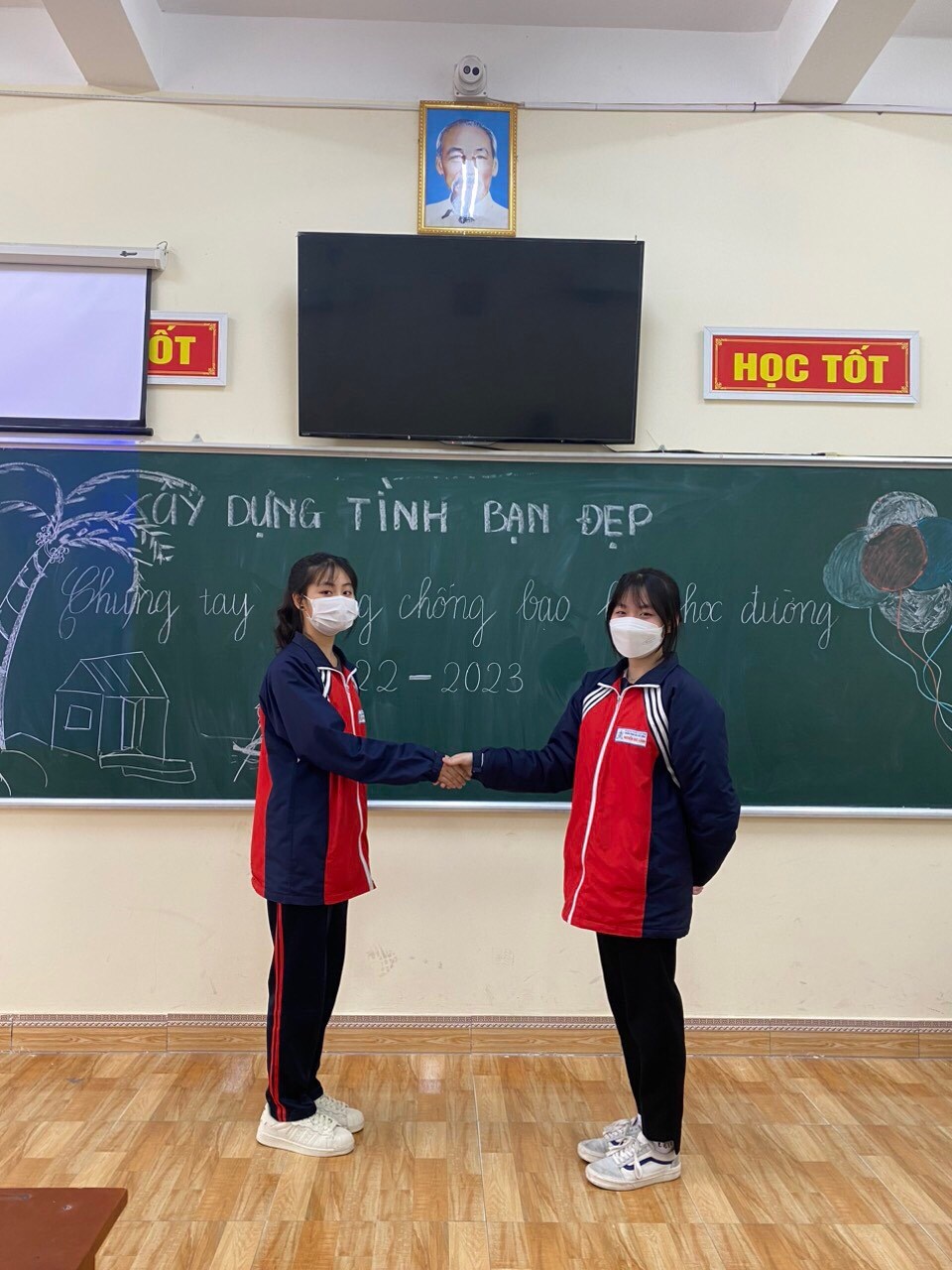 Đoàn TNCS Hồ Chí Minh trường Nguyễn Đức Cảnh tổ chức Diễn đàn "Xây dựng tình bạn đẹp - Nói không với bạo lực học đường" năm học 2022 - 2023