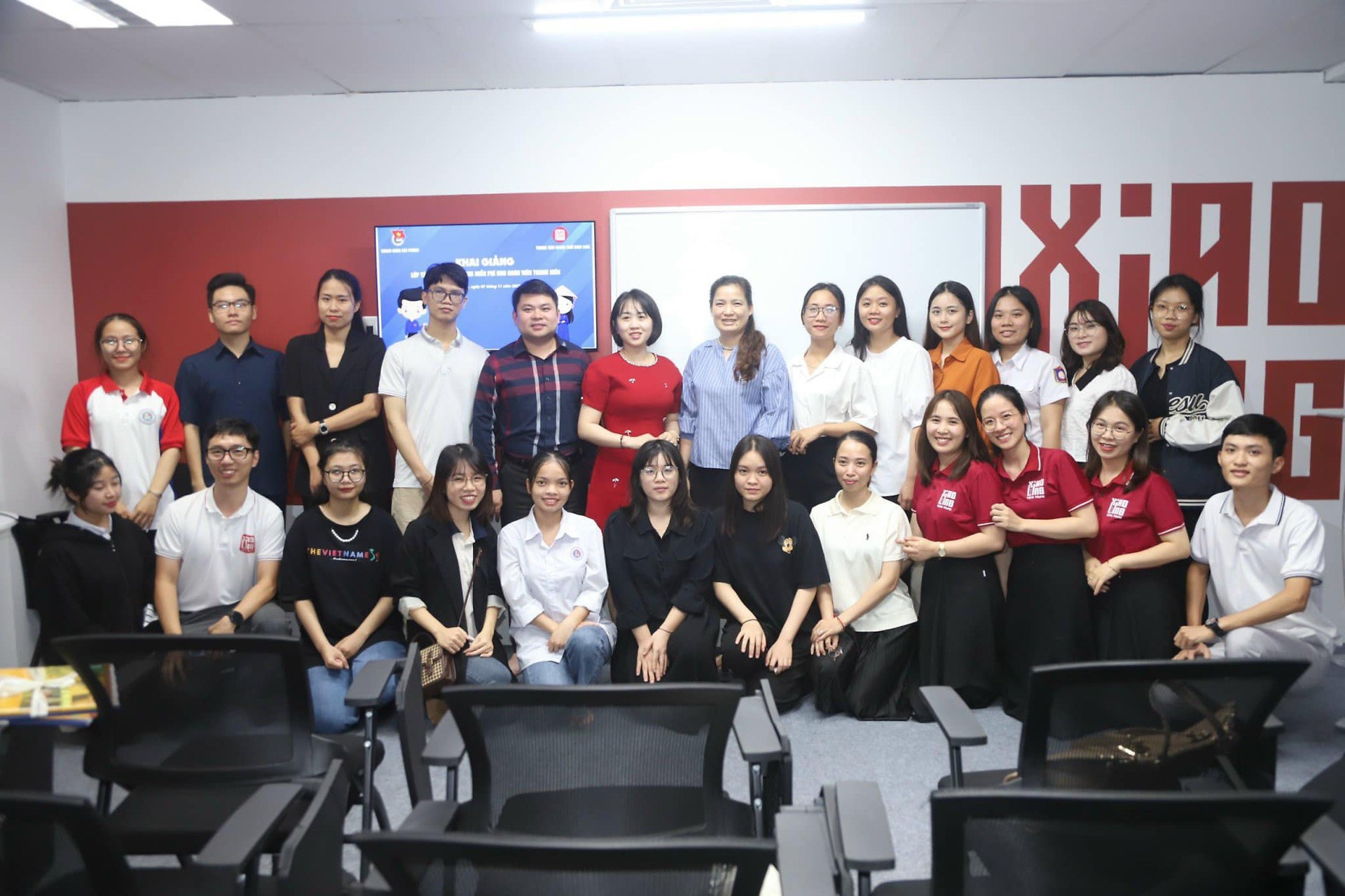KHAI GIẢNG LỚP TIẾNG TRUNG SƠ CẤP MIỄN PHÍ NĂM 2023