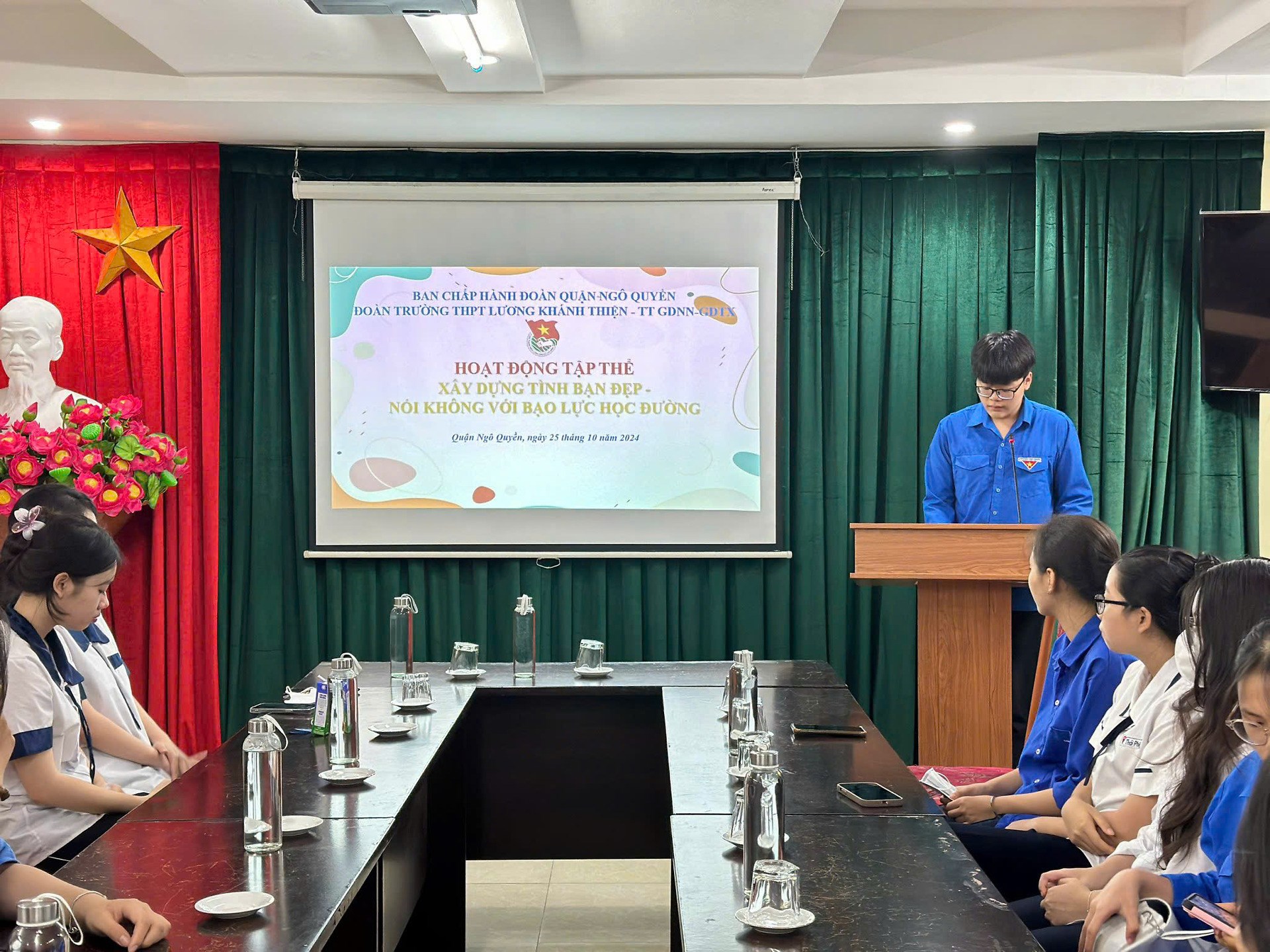 Hoạt động tập thể "Xây dựng tình bạn đẹp - Nói không với bạo lực học đường" Trường THPT Lương Khánh Thiện - Trung tâm GDNN-GDTX Quận Ngô Quyền