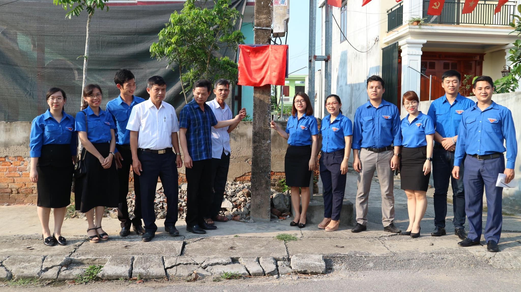 Tổ chức Chương trình Khánh thành công trình thanh niên