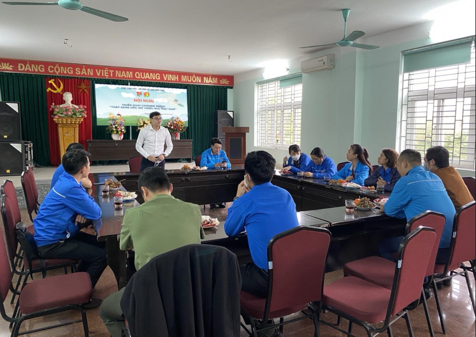 Hội nghị triển khai chương trình "Thắp sáng ước mơ thiếu nhi Việt Nam" năm 2024