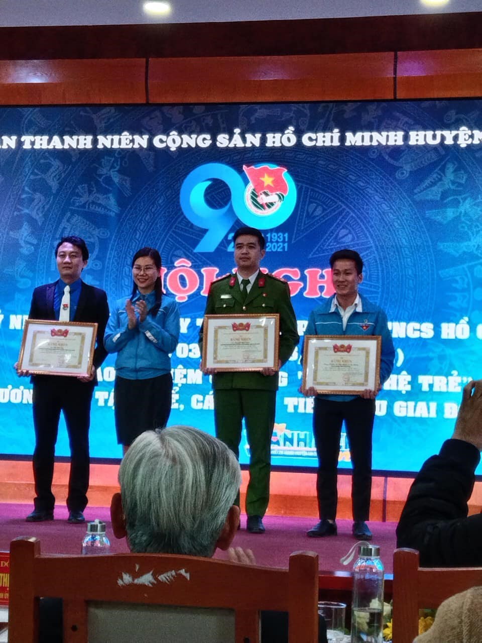 Đồng chí: Nguyễn Quý Văn - Bí thư Đoàn thanh niên cộng sản Hồ Chí Minh xã An Hồng - tấm gương tại về học tập và làm theo tư tưởng, đạo đức phong cách Hồ Chí Minh