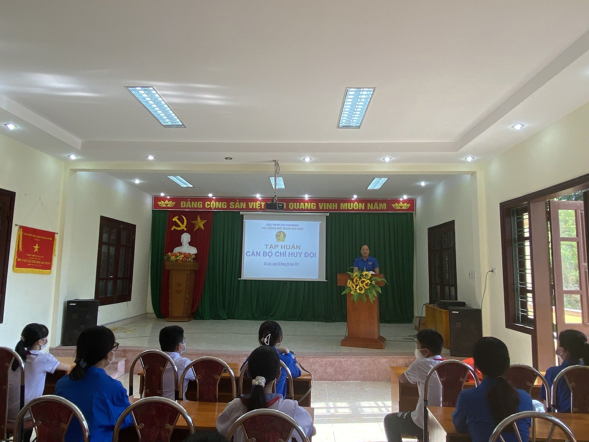 Tập huấn cán bộ chỉ huy Đội và Phụ trách Sao nhi đồng