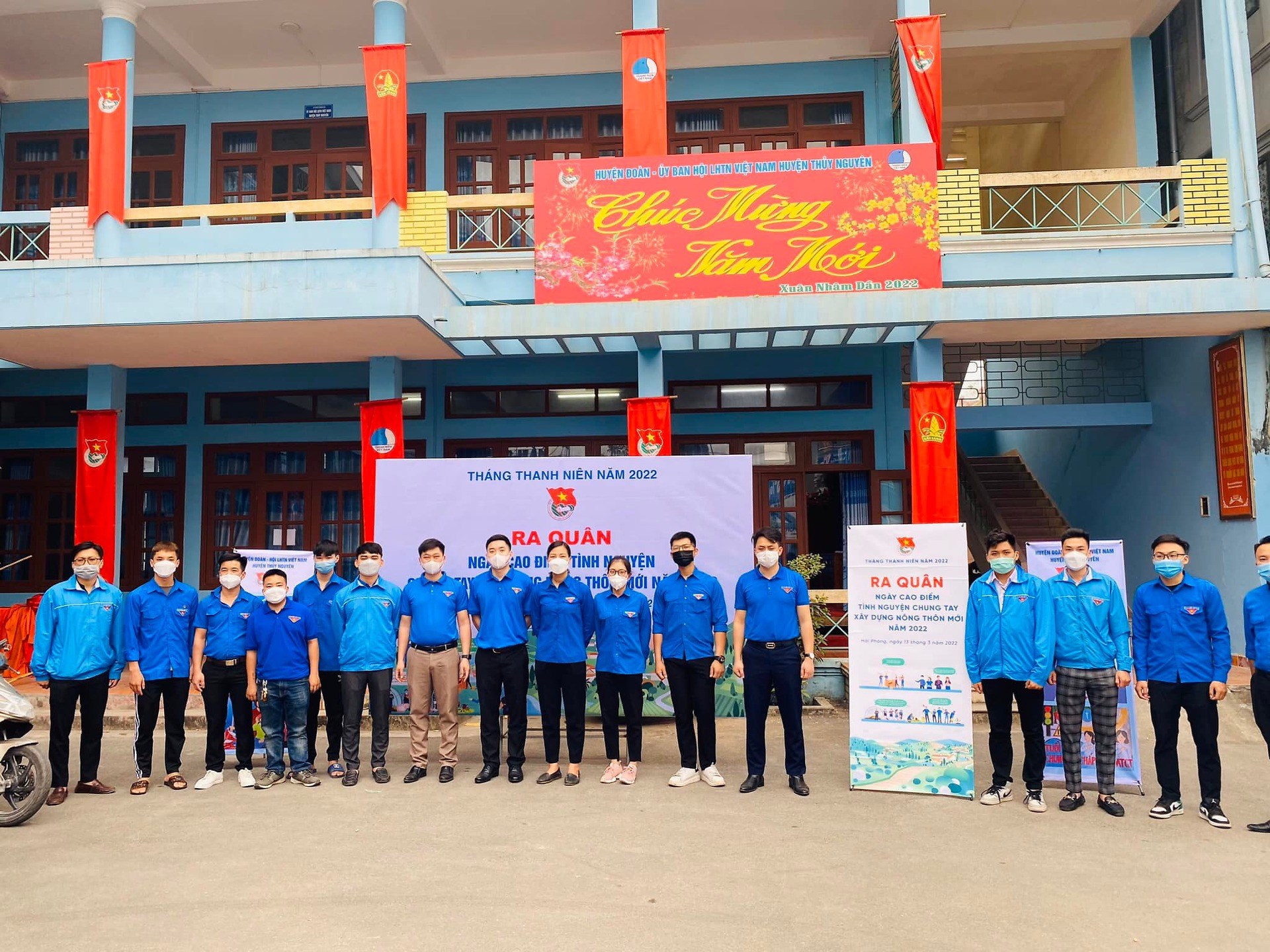 BTV HUYỆN ĐOÀN THỦY NGUYÊN CHỈ ĐẠO ĐOÀN THANH NIÊN CỤM II THỰC HIỆN RA QUÂN "NGÀY CAO ĐIỂM TÌNH NGUYỆN CHUNG TAY XÂY DỰNG NÔNG THÔN MỚI NĂM 2022"