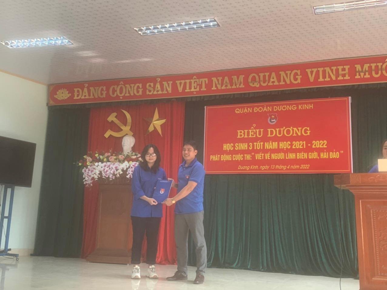 CÂU LẠC BỘ "SÁNG TẠO TRẺ" ĐOÀN TRƯỜNG THPT MẠC ĐĨNH CHI