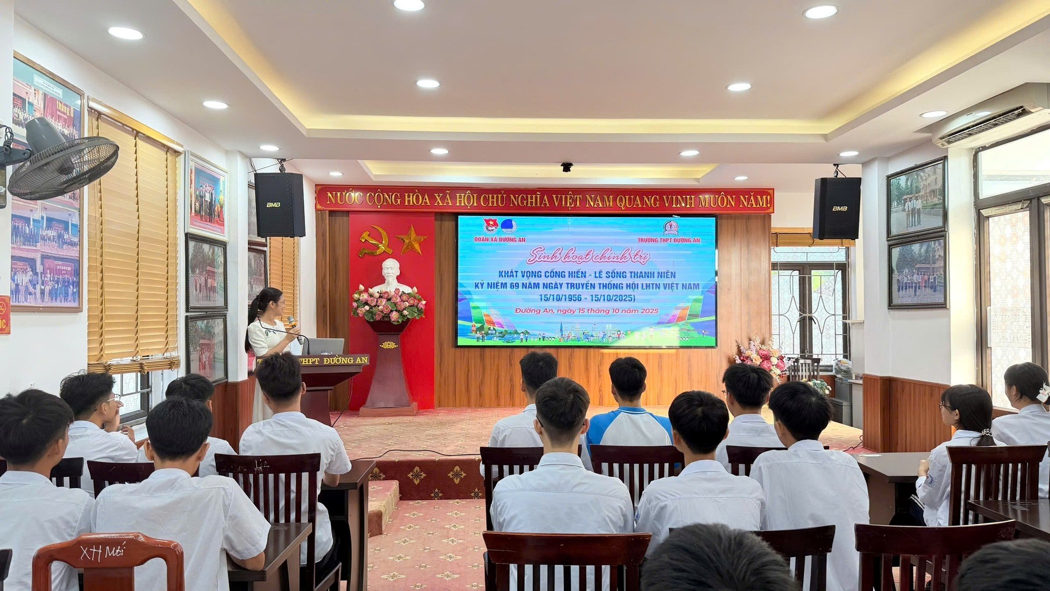 Đường An: tổ chức sinh hoạt chính trị “Khát vọng cống hiến, lẽ sống thanh niên” kỷ niệm 69 năm ngày truyền thống Hội LHTN Việt Nam (15/10/1956-15/10/2025)