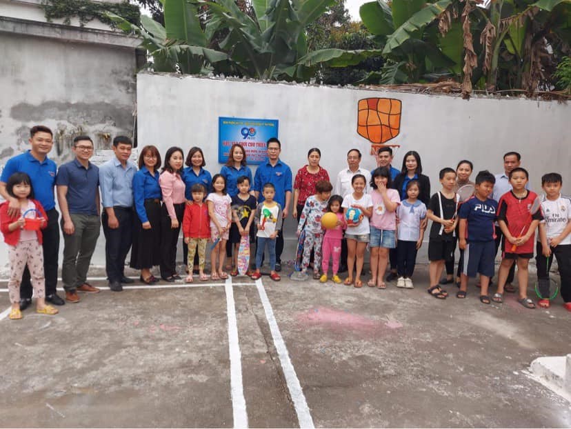 Khánh thành Khu vui chơi cho thiếu nhi tại Nhà văn hoá của TDP Tiền Phong,Hoà Bình,Thống Nhất thuộc phường Hải Sơn