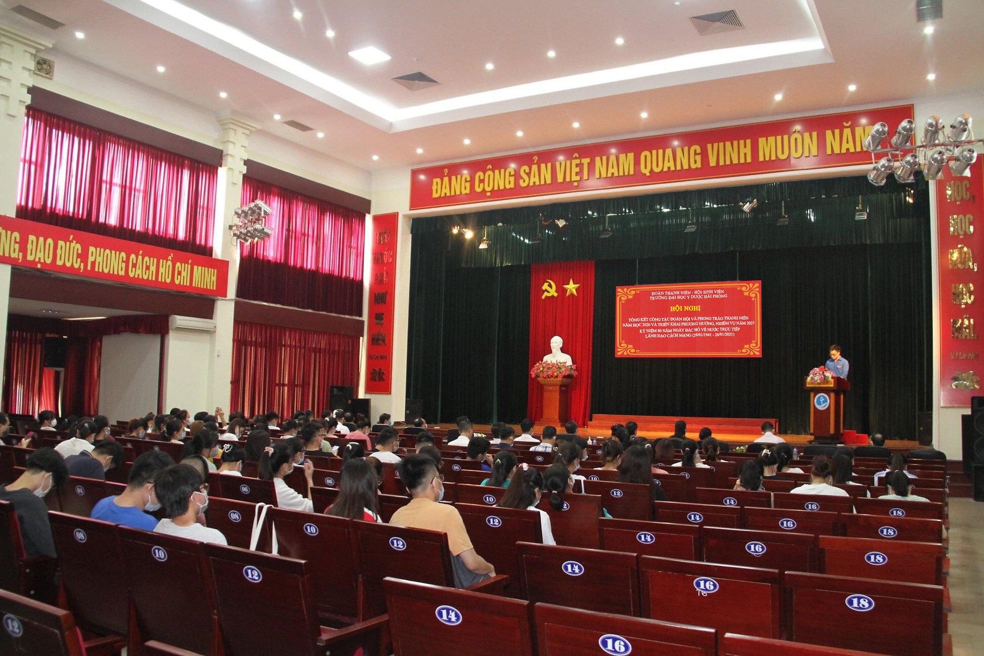 Đoàn Thanh niên - Hội Sinh viên trường Đại học Y Dược Hải Phòng tổ chức Hội nghị tổng kết công tác Đoàn - Hội và phong trào thanh niên năm 2020; triển khai phương hướng, nhiệm vụ năm 2021.