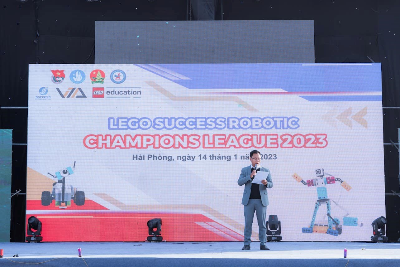 Sân chơi Lego Success Robotic Champion League 2023 - Phát huy Sinh viên 5 tốt sau tuyên dương