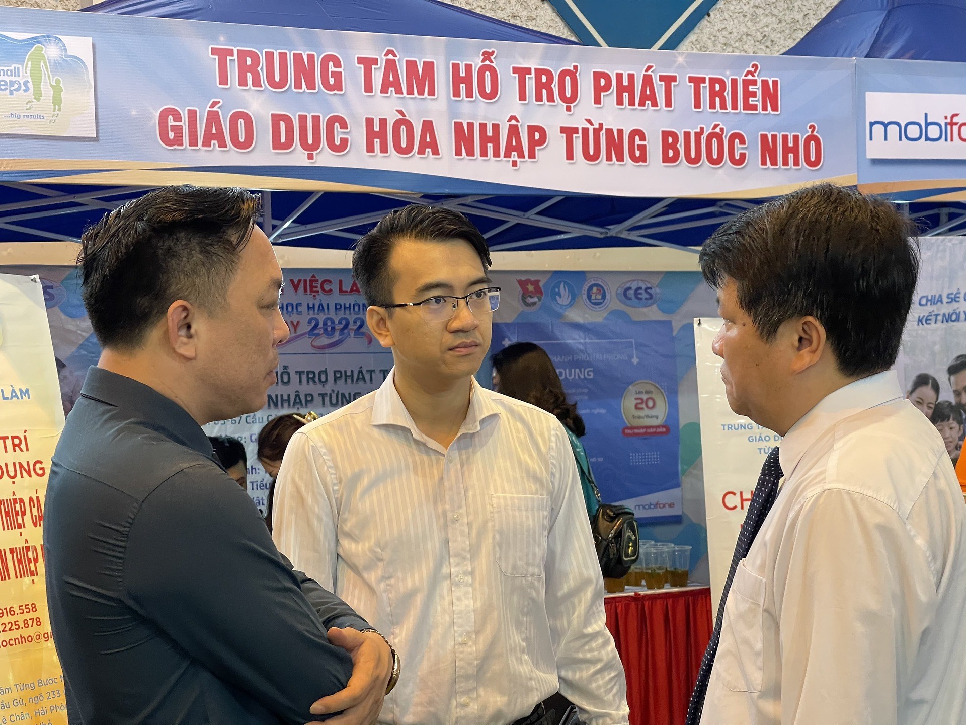 Chương trình Ngày hội việc làm “CAREER DAY” 2022